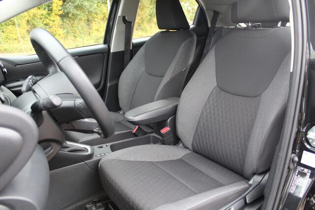 Toyota YARIS 1.5 Hybrid Dynamic | Rijklaar | Apple/Android | Smartkey | LED | Camera | Clima | Adap.cruise | NL-auto