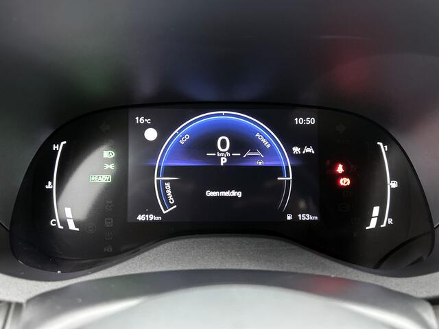 Toyota YARIS Cross 1.5 Hybrid Dynamic Limited | Navigatie | Stuur- en Stoelverwarming |