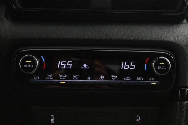 Toyota YARIS 1.5 Hybrid 130 Executive | Nieuw uit voorraad leverbaar! |