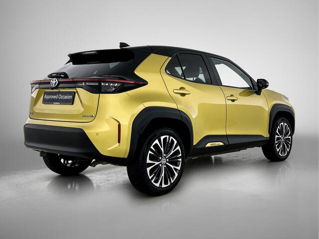 Toyota YARIS Cross 1.5 Hybrid Executive | Achteruitrijcamera | Half lederen bekleding | stoelverwarming |