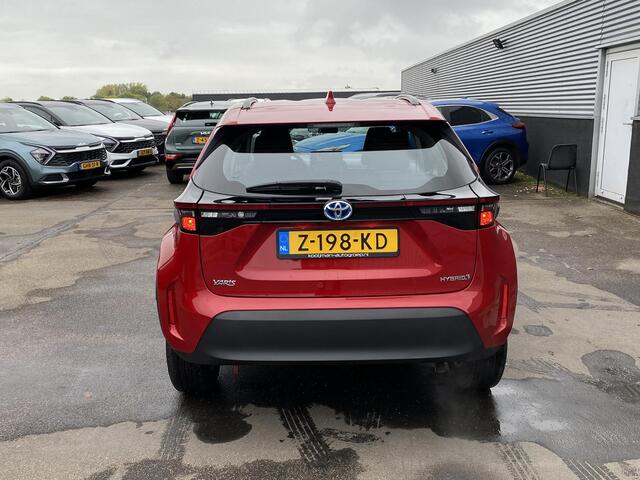 Toyota YARIS Cross 1.5 Hybrid Active 1e eign. NL-auto, Apple Carplay en/of Android auto navigatie, Achteruitrijcamera, Adaptieve cruise control, BTW-auto