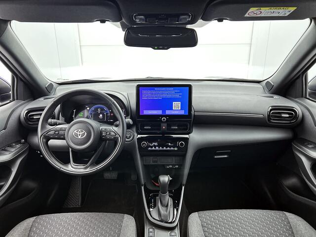 Toyota YARIS Cross 1.5 Hybrid Business | Adaptive cruise control | Climate control | LM velgen |