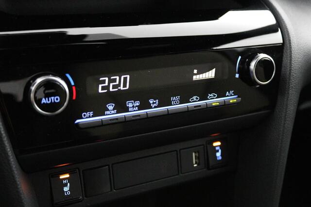 Toyota YARIS Cross 1.5 Hybrid Explore | Stoelverwarming | Navigatie | Parkeersensoren | Keyless |