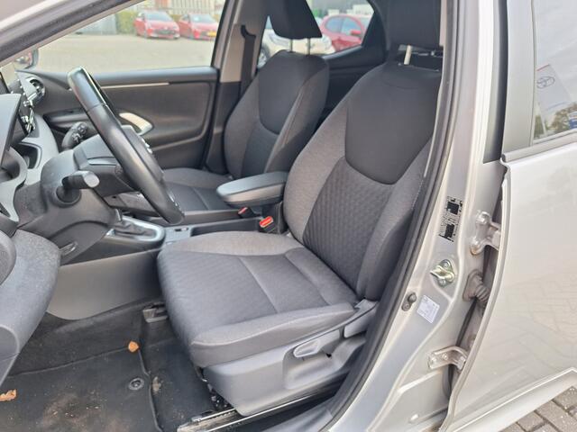 Toyota YARIS 1.5 Hybrid Dynamic