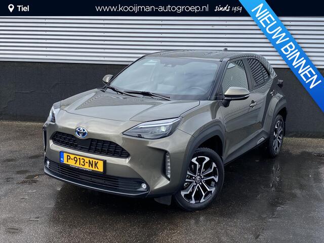 Toyota YARIS Cross 1.5 Hybrid First Edition Automaat Nieuw geleverd van 1e eigenaar incl: ApplCarPlay/AndroidAuto, Climate Control, Adative Cruise control, All season banden, Parkeerhulp camera, Led verlichting