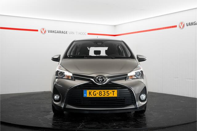 Toyota YARIS 1.3 VVT-i Automaat Camera Navigatie Climat control