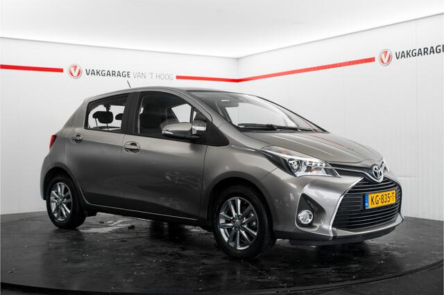 Toyota YARIS 1.3 VVT-i Automaat Camera Navigatie Climat control