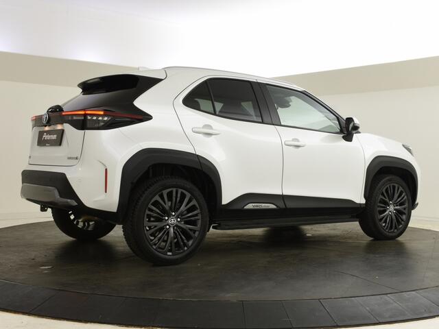 Toyota YARIS 1.5 Hybrid Adventure | BLS | Parkeersensoren V+A | All Seasons