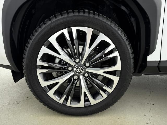 Toyota YARIS Cross 1.5 Hybrid Executive | Stoelverwarming | Head-Up Display | Lichtmetalen Velgen | NL-Auto |