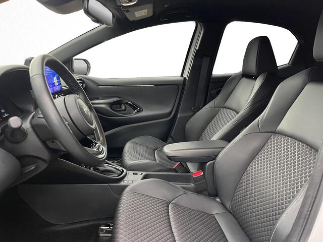 Toyota YARIS 1.5 Hybrid 130 Executive Stuurverwarming | Stoelverwarming | Adaptive Cruise |