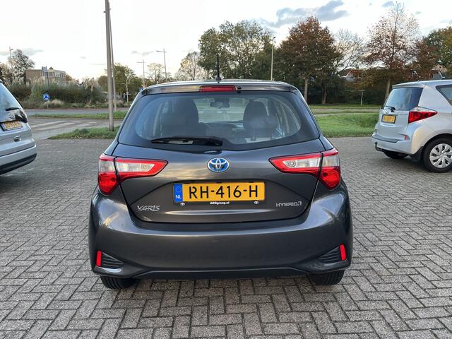 Toyota YARIS 1.5 Hybrid Aspiration Acamera Klima nap