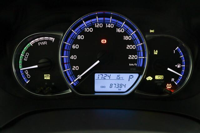 Toyota YARIS 1.5 Hybrid Dynamic | Bi-tone | Climate control | Keyless | Parkeercamera |