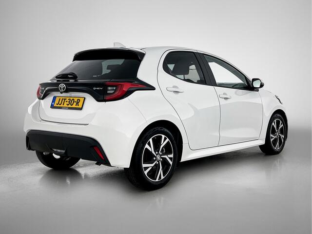 Toyota YARIS 1.5 Hybrid Dynamic | Stoelverwarming | Achteruitrijcamera | BTW Voertuig |