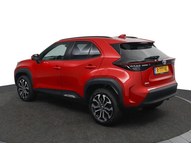 Toyota YARIS Cross 1.5 Hybrid Dynamic | Navigatie | Led Verlichting | Privacy Glas | Keyless Entry |