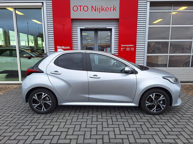 Toyota YARIS 1.5 Hybrid 115 Dynamic met Comfort Pack