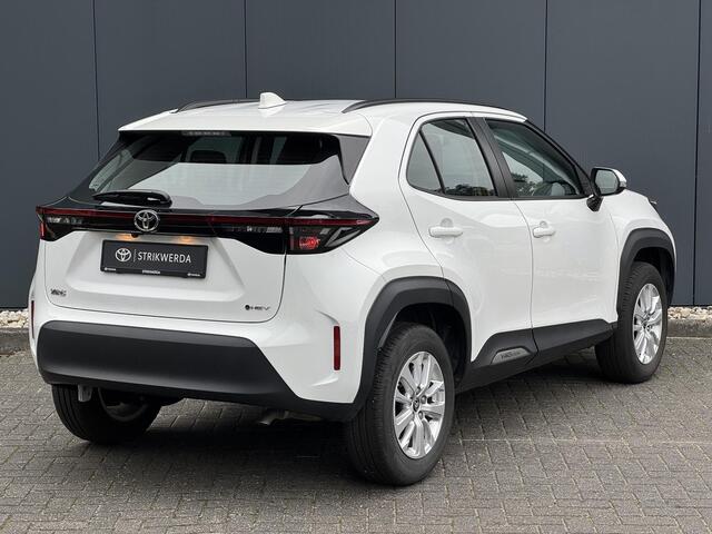 Toyota YARIS Cross 1.5 Hybrid 115 Active Plus | Stoel/stuur verwarming | Clima | Carplay draadloos |