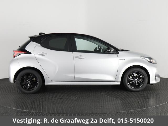 Toyota YARIS 1.5 Hybrid Bi-Tone Sport | Apple Carplay & AndroidAUTO | Camera | Privacy Glass |
