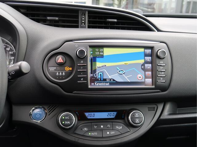 Toyota YARIS 1.5 Hybrid Bi-Tone | Navigatie | Cruise-Control | Camera |