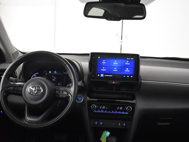 Toyota YARIS 1.5 Hybrid AWD Executive | Panoramadak | Stoelverwarming