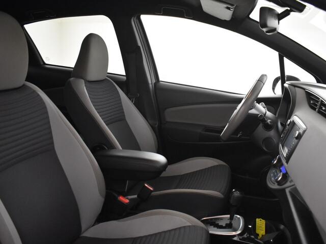 Toyota YARIS 1.5 Hybrid Trend | Trekhaak| Navigatie | Lm Velgen