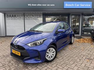 toyota-yaris-1.5-hyb.-active--navi