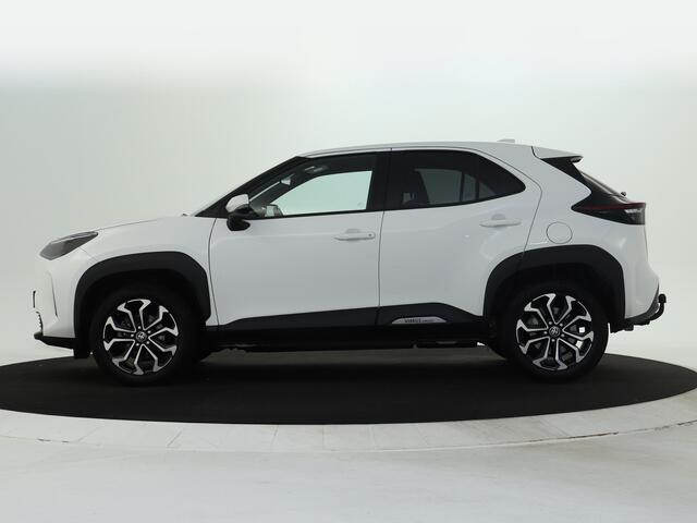 Toyota YARIS Cross 1.5 Hybrid First Edition | Navigatie | Trekhaak |