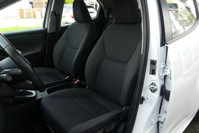 Toyota YARIS 1.5 Hybrid Active TREKHAAK AFNEEMBAAR (450KG), ADAPT. CRUISE, CLIMA, CAMERA, DAB, APPLE CARPLAY/ANDROID AUTO, 54.896KM