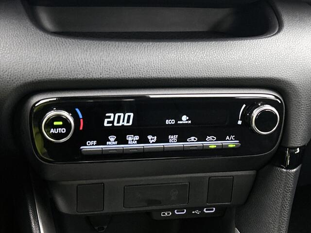 Toyota YARIS 1.5 Hybrid 115 Active