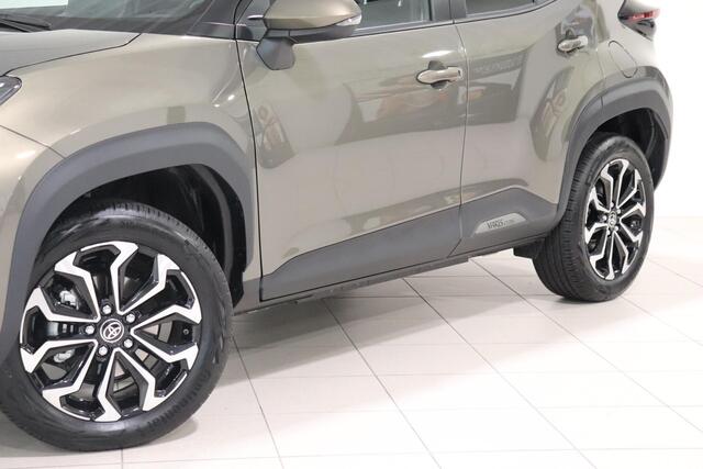 Toyota YARIS Cross 1.5 Hybrid 115 First Edition, Comfort Pack, Apple Carplay/Android Auto,