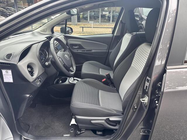 Toyota YARIS 1.5 Hybrid Dynamic | 06-10141018 Voor meer informatie