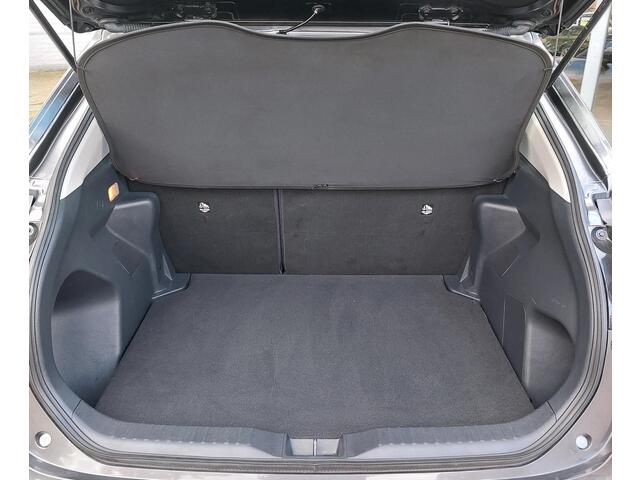 Toyota YARIS Cross 1.5 Hybrid Business Plus 4WD Camera