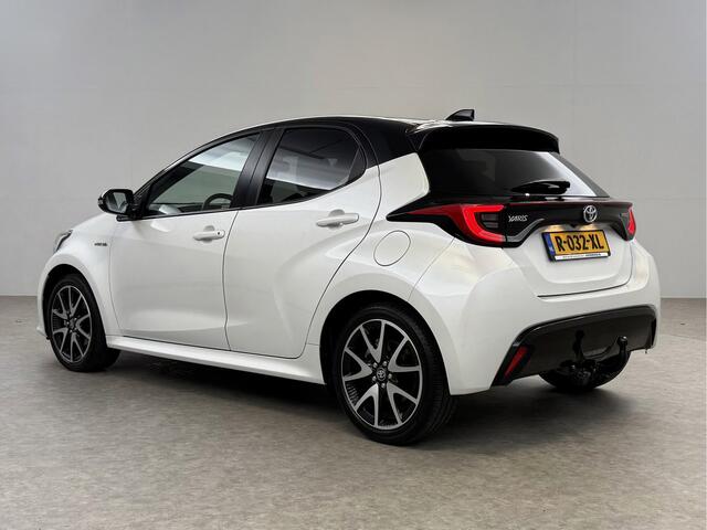 Toyota YARIS 1.5 Hybrid Bi-Tone Executive | Camera | Carplay | Adaptive Cruise | Trekh. | LED | Navi | Keyless