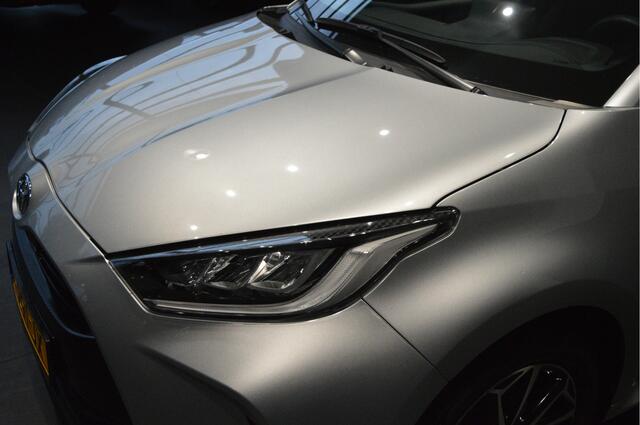 Toyota YARIS 1.5 VVT-i Dynamic airco camera keyless carplay 16 inch !!