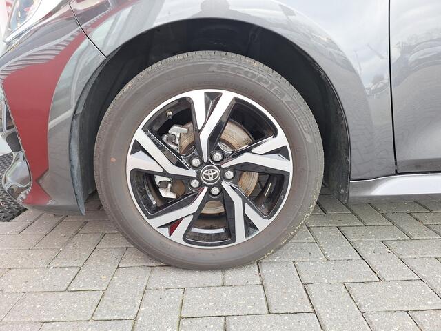 Toyota YARIS 1.5 Hybrid 115 Dynamic met Comfort Pack
