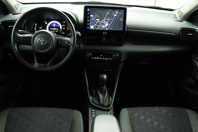 Toyota YARIS 1.5 Hybrid 115 First Edition