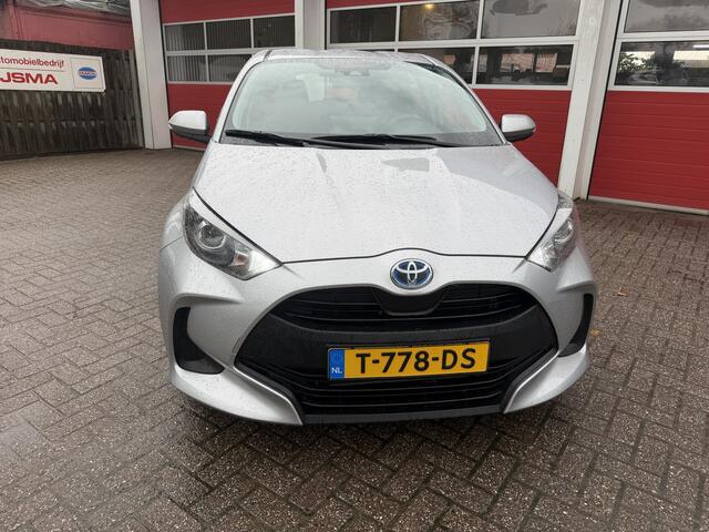 Toyota YARIS 1.5 93 PK | Hybrid Active | 5-drs | Navigatie |