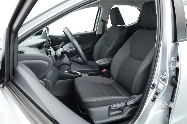 Toyota YARIS 1.5 Hybrid Dynamic | Apple CarPlay & Android Auto | Camera | Airco | Adapt. Cruise | Keyless