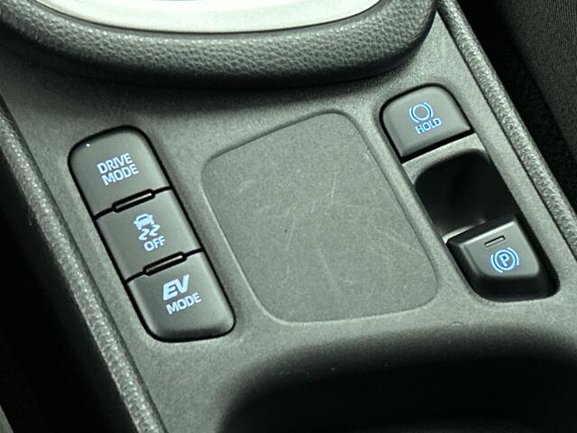 Toyota YARIS 1.5 Hybrid Active Auto. Navigatie Apple Carplay/Android Auto Camera Adaptive Cruise Control Climate Control