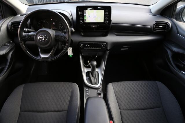 Toyota YARIS 1.5 Hybrid Active Navi Carplay Camera ACC