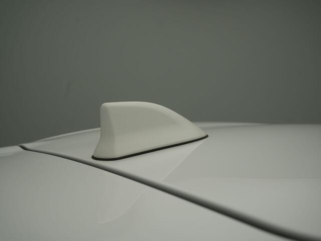 Toyota YARIS 1.5 Hybrid Dynamic - RIJKLAARPRIJS - All Seasonbanden - Adaptieve Cruise Control