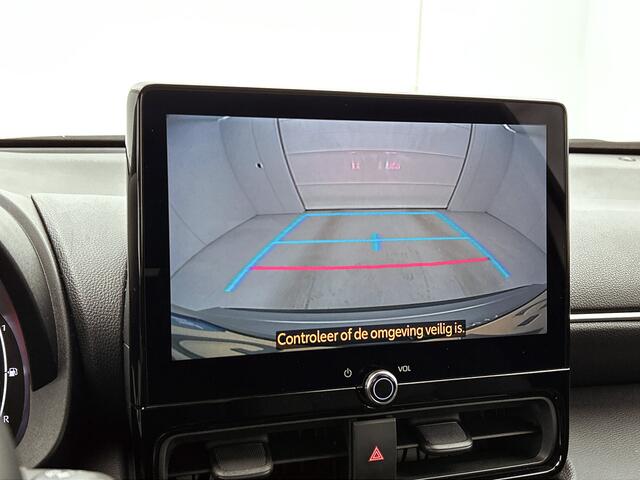 Toyota YARIS Cross 1.5 Hybrid Adventure | Parkeersensoren | Climate Control | Adaptive Cruise Control | Apple Carplay -/ Android Auto |