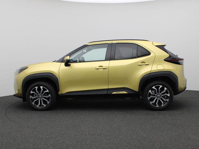 Toyota YARIS Cross 1.5 Hybrid Explore 115PK Aut. Panoramadak, Elektrische Achterklep, Head-Up Display, Achteruitrijcamera, Voorruitverwarming, Stoel-Stuurverwarming, 17" LM Velgen, Keyless