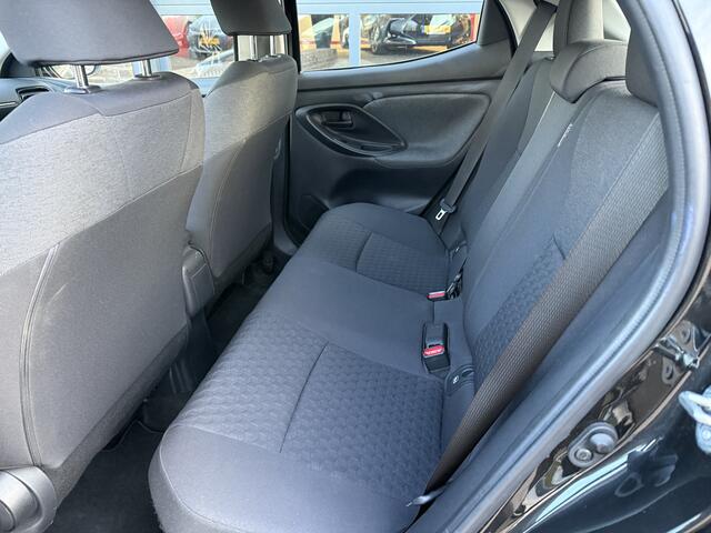 Toyota YARIS 1.5 Hybrid Dynamic