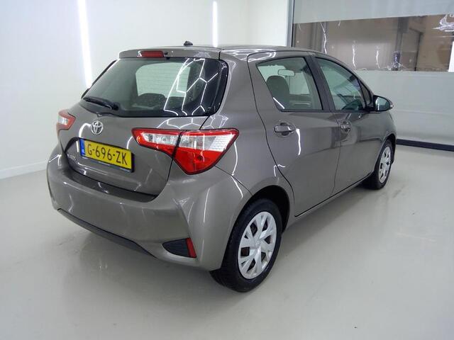 Toyota YARIS 1.5 VVT-I ACTIVE I AUTOMAAT I P-CAMERA I CRUISE CONTROL I CLIMATE CONTROL