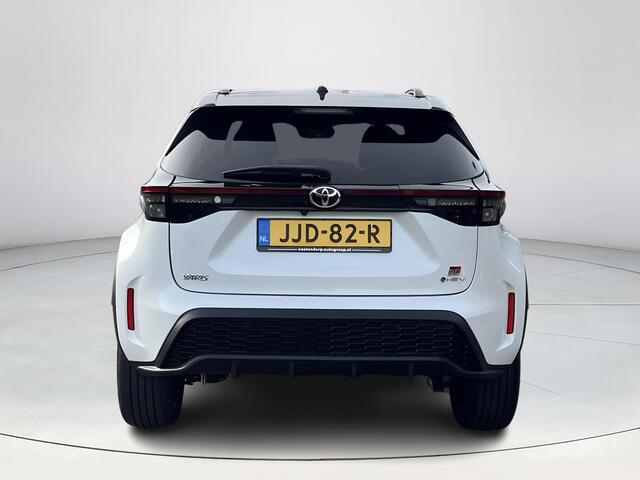 Toyota YARIS Cross 1.5 Hybrid 130 GR Sport | Navigatie | Apple CarPlay/Android auto | Achteruitrijcamera | Stoel en stuurverwarming