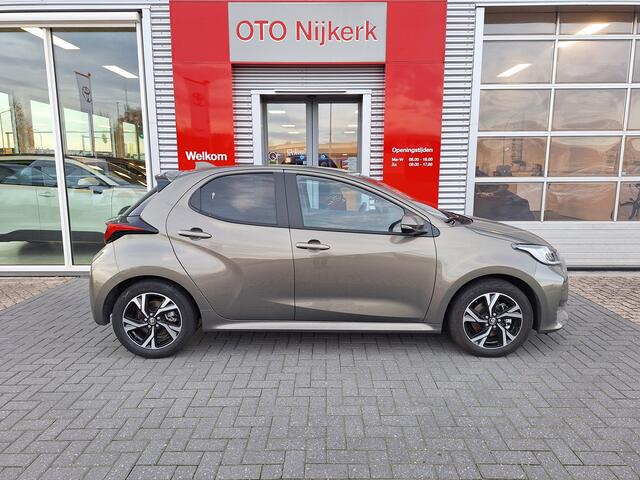 Toyota YARIS 1.5 Hybrid 115 Dynamic met Comfort Pack