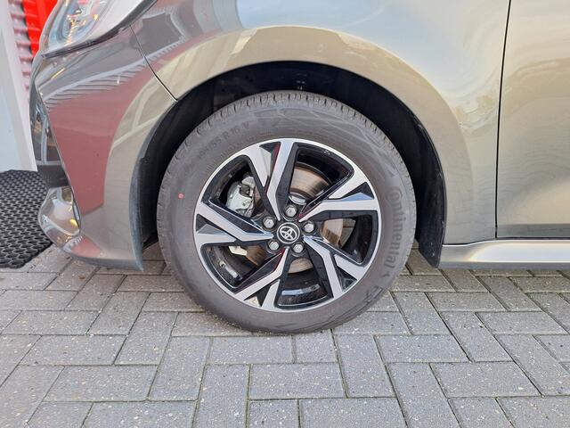 Toyota YARIS 1.5 Hybrid 115 Dynamic met Comfort Pack