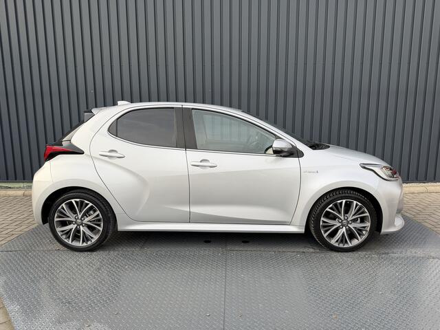 Toyota YARIS 1.5 Hybrid Executive | Creme LEER | JBL | BSM | Head-up | Rijklaar!!