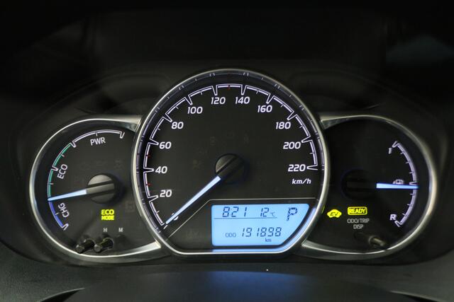Toyota YARIS 1.5 Hybrid Executive Camera, Stoelverwarming, Climate, Bluetooth, Rijstrooksensor