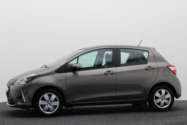 Toyota YARIS 1.5 Hybrid Executive Camera, Stoelverwarming, Climate, Bluetooth, Rijstrooksensor